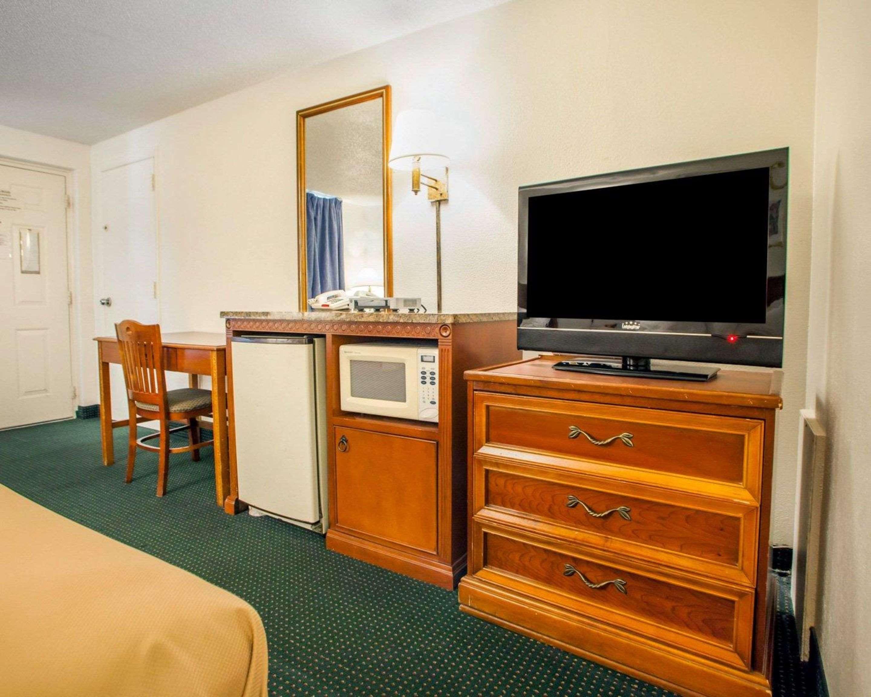 Econo Lodge Somers Point Exteriör bild