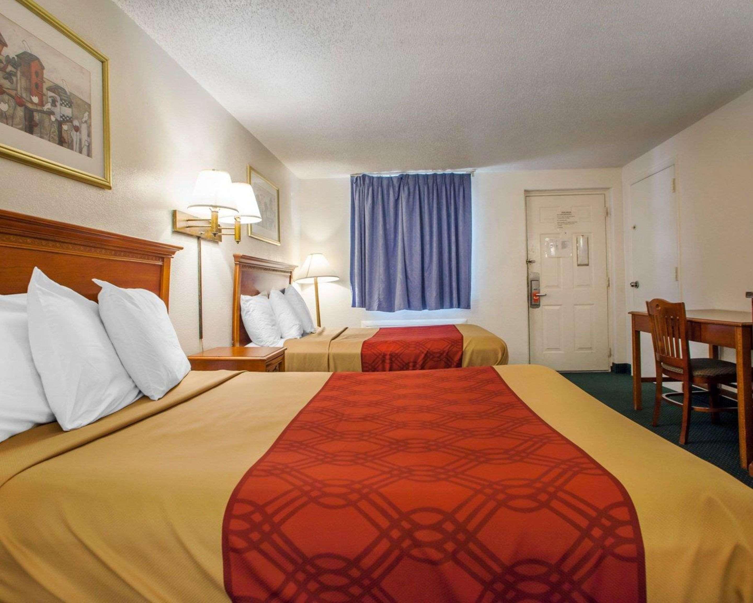 Econo Lodge Somers Point Exteriör bild