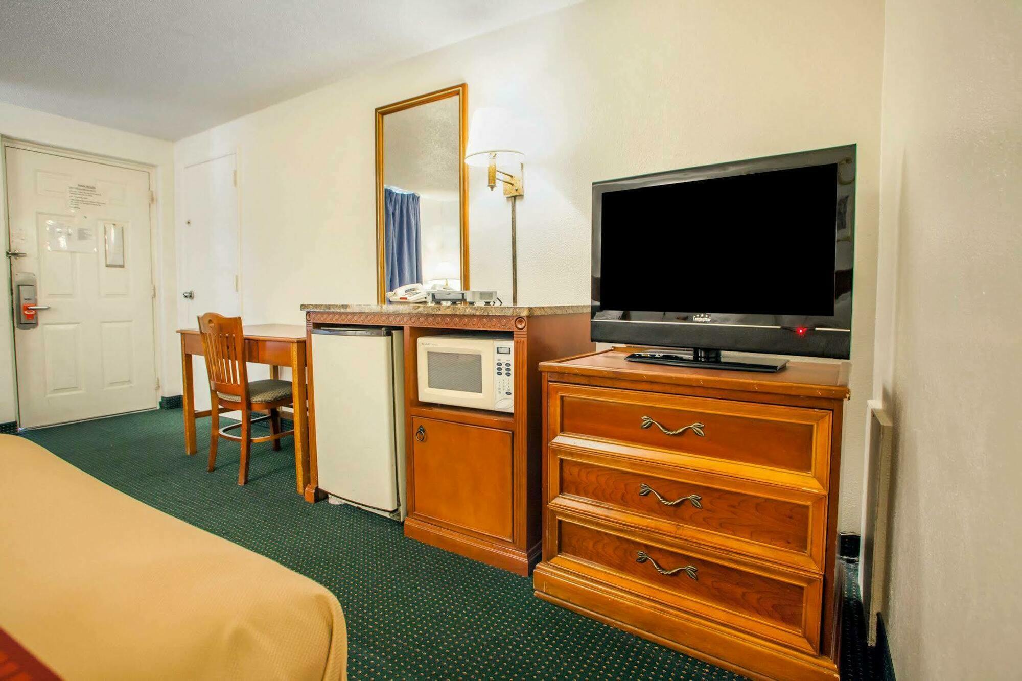 Econo Lodge Somers Point Exteriör bild