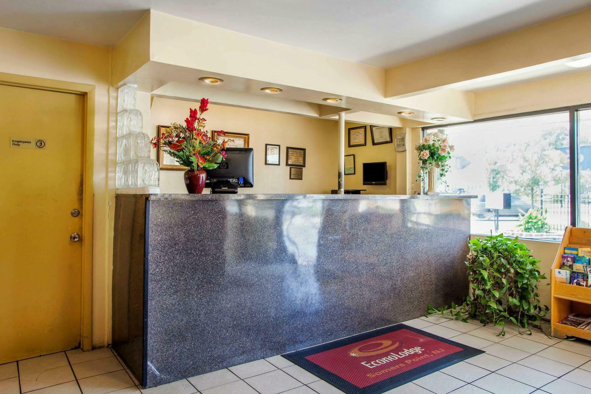 Econo Lodge Somers Point Exteriör bild